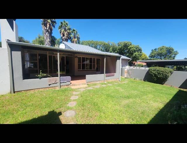 3 BEDROOM HOUSE FOR SALE IN BRACKENDOWNS